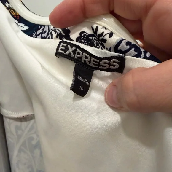 Express Black Midi Dress with Cream Panel and Floral Accents - Picture 6 of 9